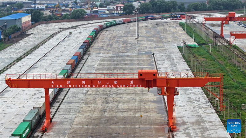 Εμπορικ? σιδηροδρομικ? γραμμ? Κ?να?-Ευρ?πη? εγκαινι?ζεται στην π?λη Τιεντζ?ν