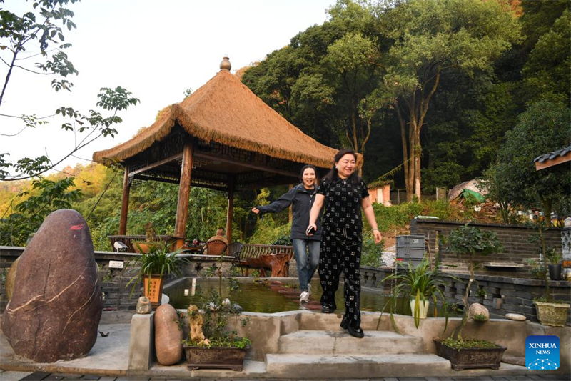 Η διαμον? σε σπ?τια υψηλ?? ποι?τητα? οδηγε? τον τοπικ? τουρισμ? στην π?λη Τσονγκτσ?νγκ