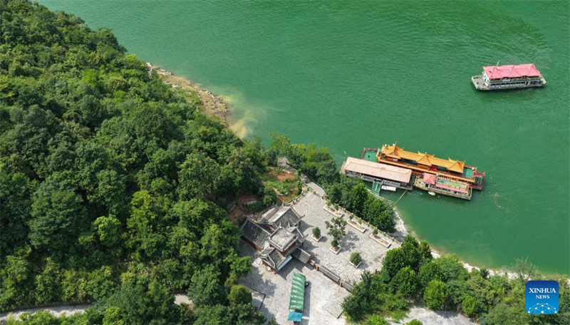 Ο αυτ?νομο? νομ?? Ενσ? αναπτ?σσει ενεργ? τον καλοκαιριν? τουρισμ?