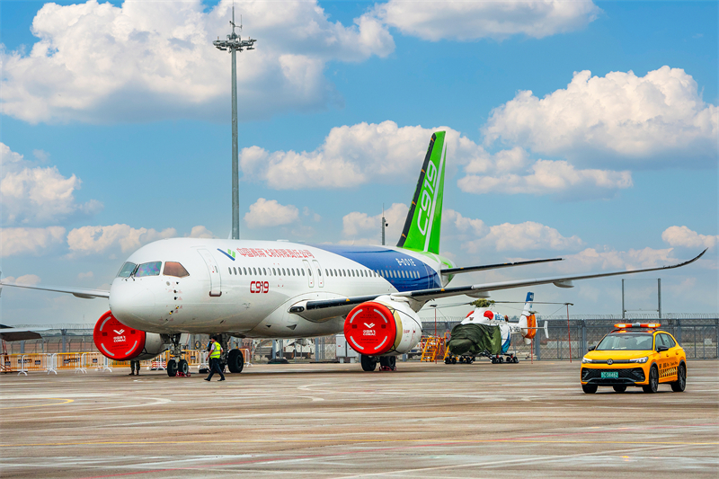 ?να κινεζικ? επιβατικ? αεροσκ?φο? C919 στην Αεροπορικ? ?κθεση Κ?να? στο Τζουχ?ι, στην επαρχ?α Γκουανγκντ?νγκ τη? ν?τια? Κ?να?, στι? 10 Νοεμβρ?ου 2024.