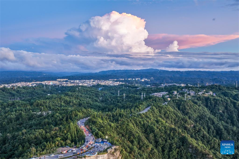 Η κωμ?πολη Χουανγκσου?ι του Δ?μου Τσονγκτσ?νγκ βι?νει τουριστικ? ?νθηση
