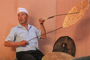 Παραδοσιακ?? τεχνικ?? παρασκευ?? να?ν που κληρονομ?θηκαν και αναπτ?χθηκαν στην επαρχ?α Σιντζι?νγκ