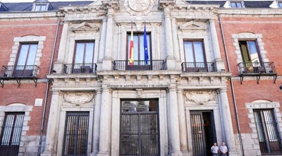 Οι εμπορικ?? συνομιλ?ε? μεταξ? Κ?να? και ΗΠΑ βαθα?νουν, διατηρ?ντα? τον ισ?τιμο δι?λογο εν μ?σω διαφορ?ν