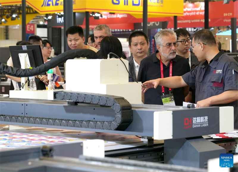 Η 26η ?κδοση τη? ?κθεση? Sign China ανο?γει τι? π?ρτε? τη? στη Σαγκ?η