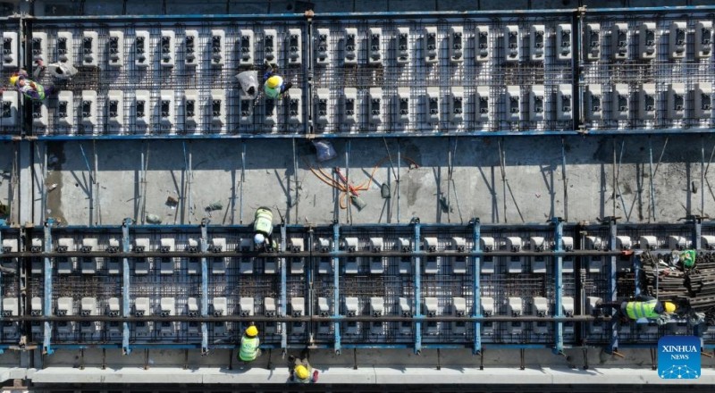 Υπ? κατασκευ? η σιδηροδρομικ? γραμμ? υψηλ?? ταχ?τητα? Τσονγκτσ?νγκ-Κουνμ?νγκ