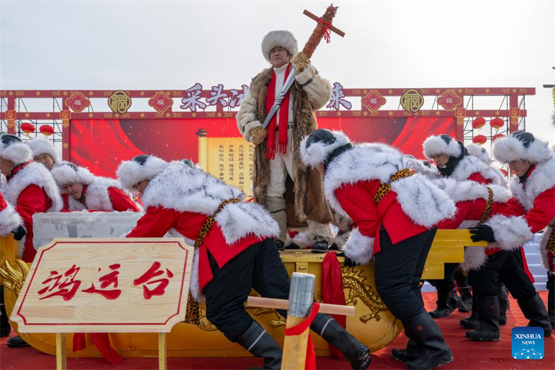 Το φεστιβ?λ συλλογ?? π?γου ξεκιν? στην π?λη Χαρμπ?ν