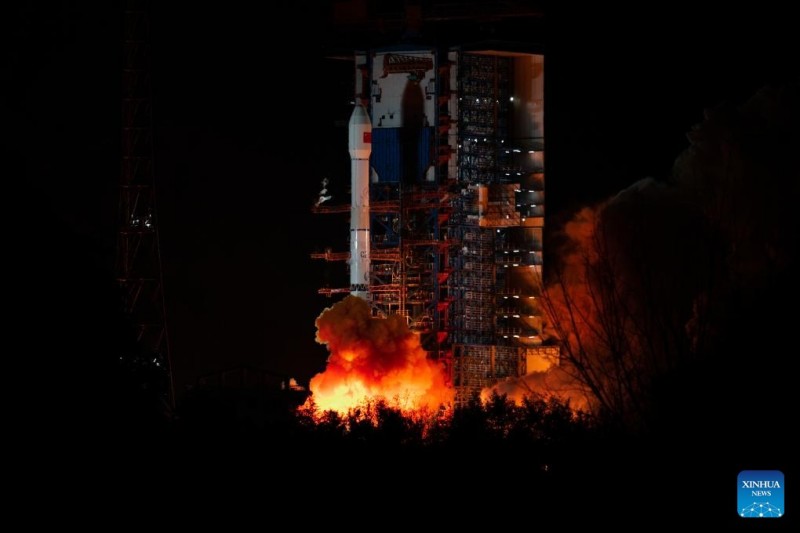 Η Κ?να εκτοξε?ει ν?ο δορυφ?ρο δοκιμ?ν τεχνολογ?α? επικοινωνι?ν