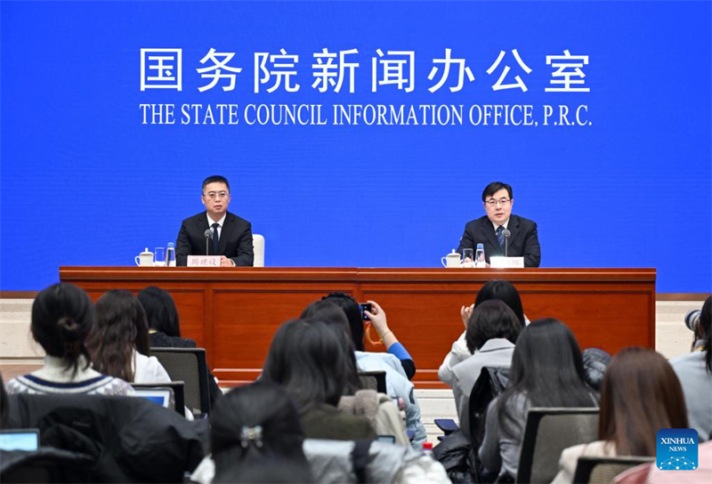 Η οικονομ?α τη? Κ?να? ε?ναι ?τοιμη να επιτ?χει τον ετ?σιο στ?χο αν?πτυξη? με σταθερ? δυναμικ? το Νο?μβριο